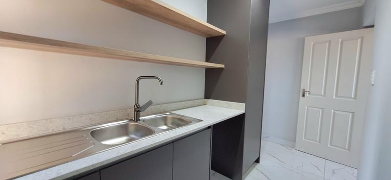 3 Bedroom Property for Sale in Hartenbos Heuwels Western Cape